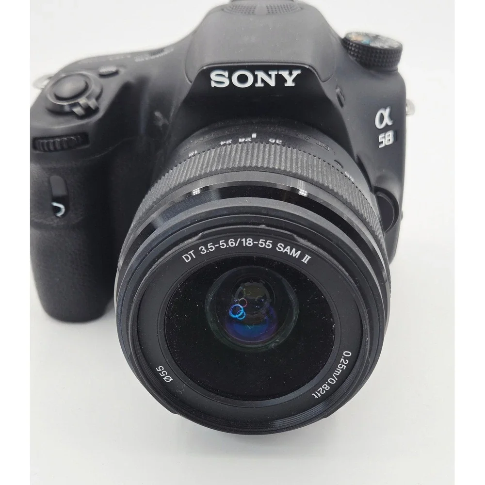 Sony Alpha A58 DSLR Digital Camera 20.1MP- 18-55mm Lens Vivitar Flash WORKS-READ
